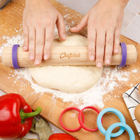 Spread the cookie dough with the Chefclub rolling pin !